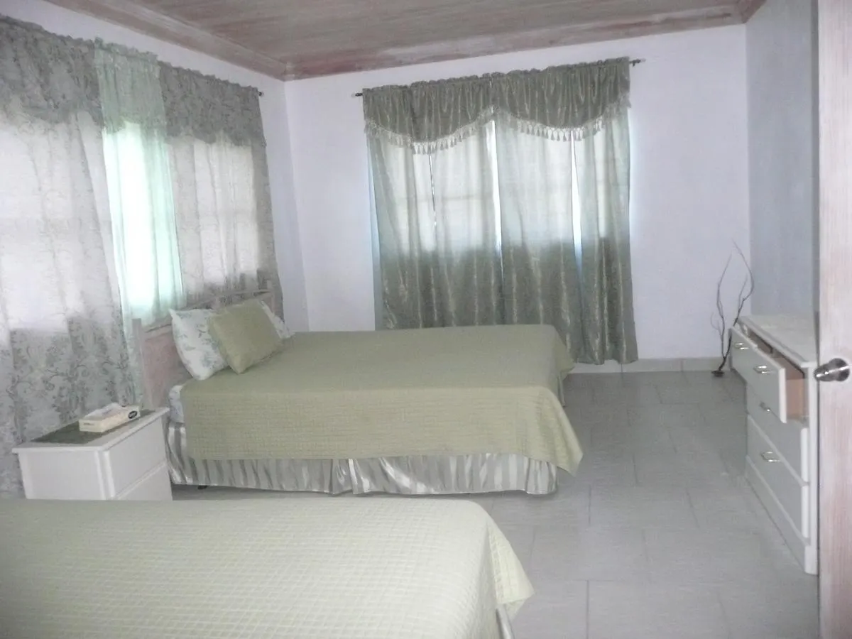 Cottage Cut Villas George Town Bahamas